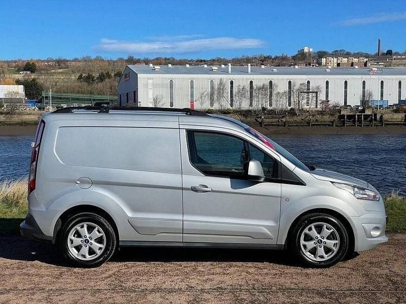 Used Ford Transit Connect Limited 115 HP (84 kW) 2015 Silver MPV