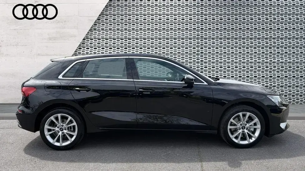 New Audi A3 Sportback e-tron Sport 204 HP (150 kW) 2026 Brilliant black Hatchback