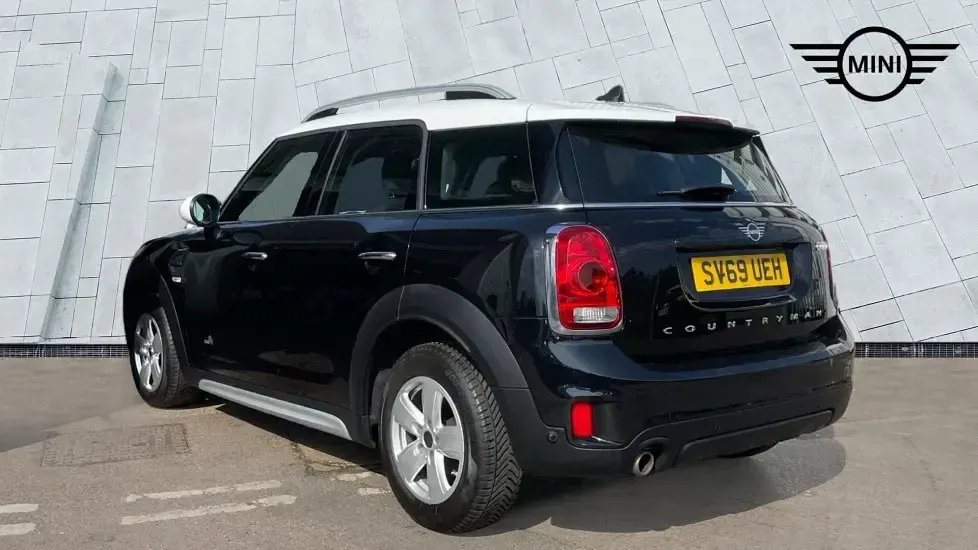 Used Mini Cooper Countryman Classic 134 HP (98 kW) 2019 Black SUV