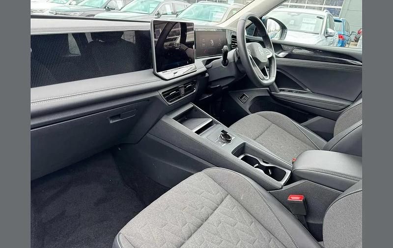 Used VW Tiguan Match 204 HP (150 kW) 2024 Blue SUV