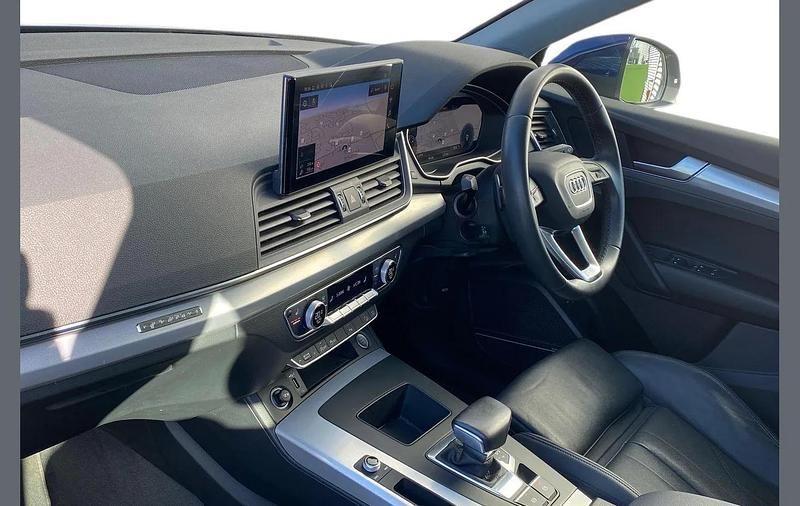 Used Audi Q5 Sport 200 HP (147 kW) 2022 Blue SUV