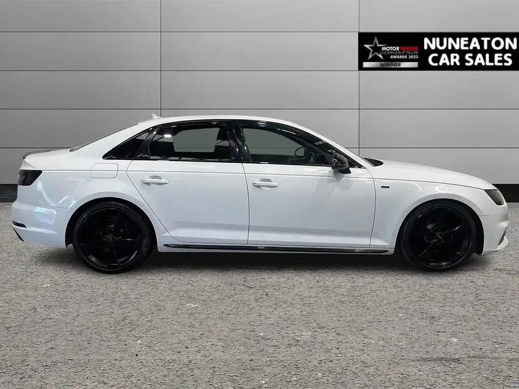 Used Audi A4 Black Edition 150 HP (110 kW) 2018 White Sedan
