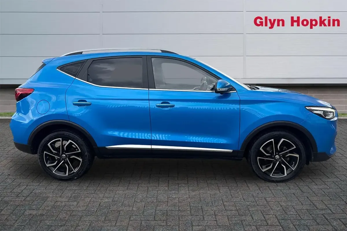 Used MG ZS Exclusive 106 HP (77 kW) 2021 Blue SUV