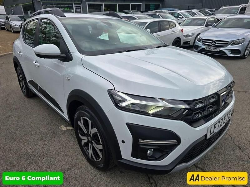 Used Dacia Sandero Prestige 100 HP (73 kW) 2022 White Hatchback