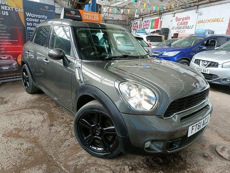 Black Used 2011 Mini Countryman SUV | £5,699 (Expensive) - Image 1/4