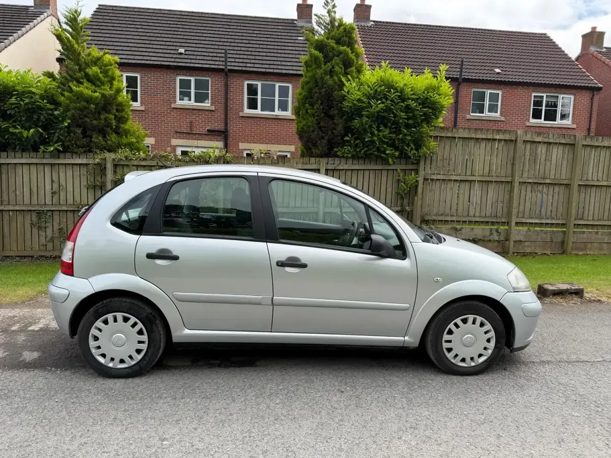 Used Citroën C3 2008 Silver Hatchback