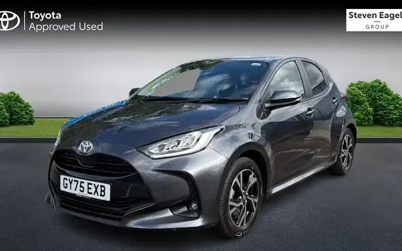Used Toyota Yaris Design 116 HP (85 kW) 2025 Grey Hatchback