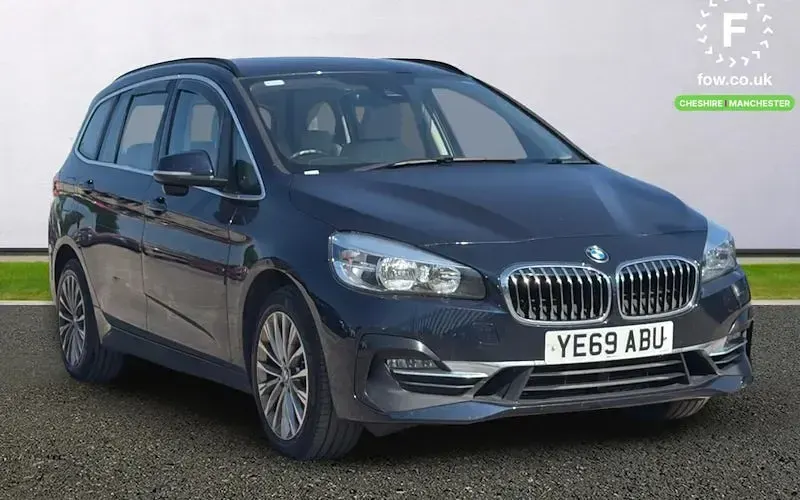 Used BMW 220 Luxury Line 192 HP (141 kW) 2019 Estate