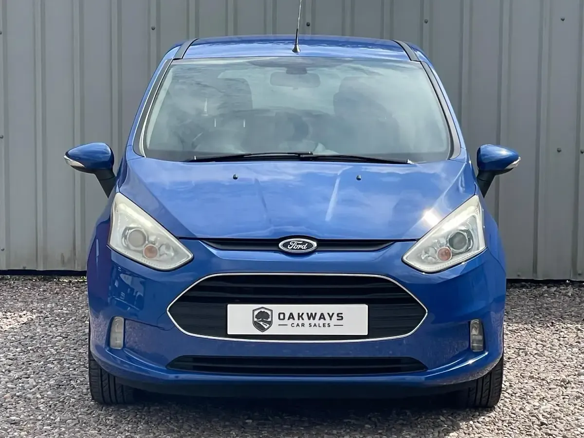 Used Ford B-MAX Zetec 100 HP (73 kW) 2013 Blue MPV