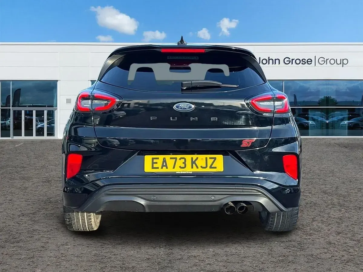 Usado Ford Puma Performance Edition 2023 Negro SUV