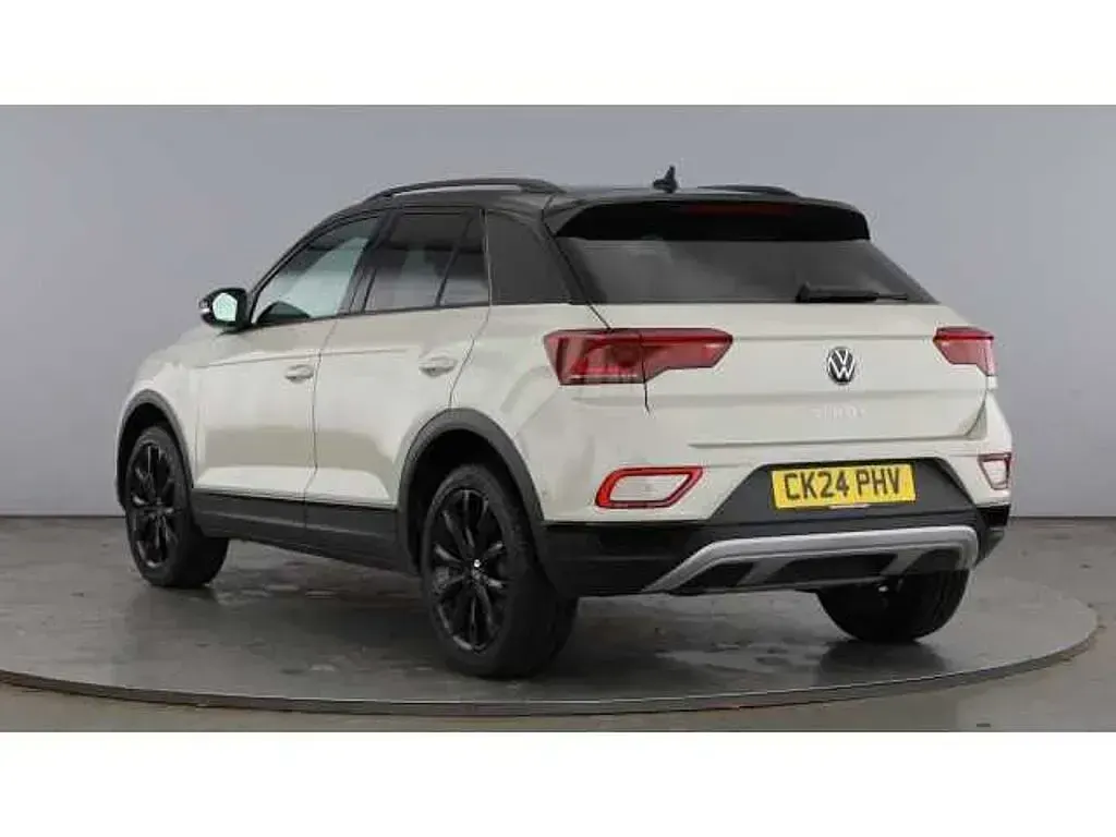 Used VW T-Roc Style 150 HP (110 kW) 2024 Grey SUV