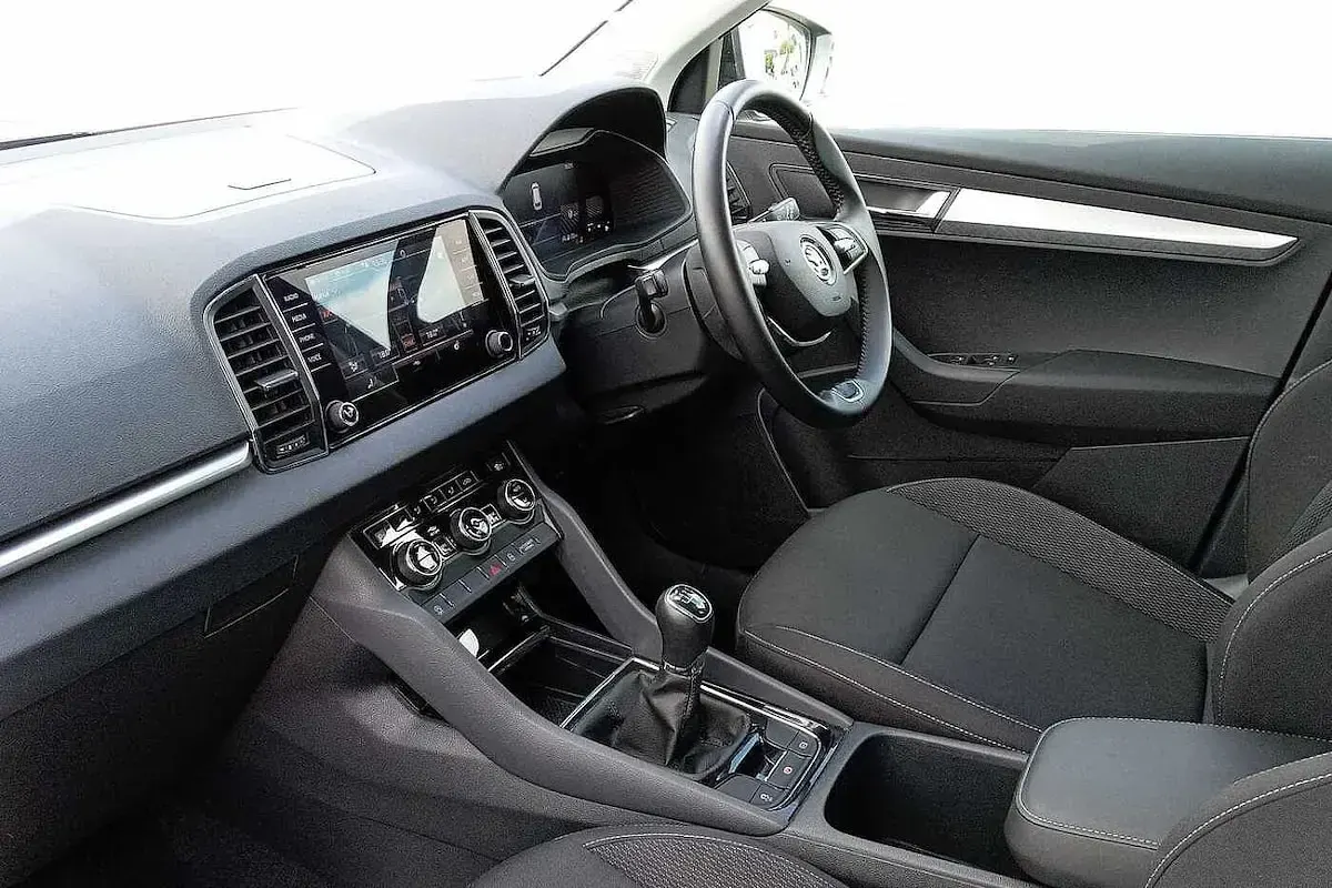 Used Skoda Karoq SE Drive 147 HP (108 kW) 2023 Black SUV