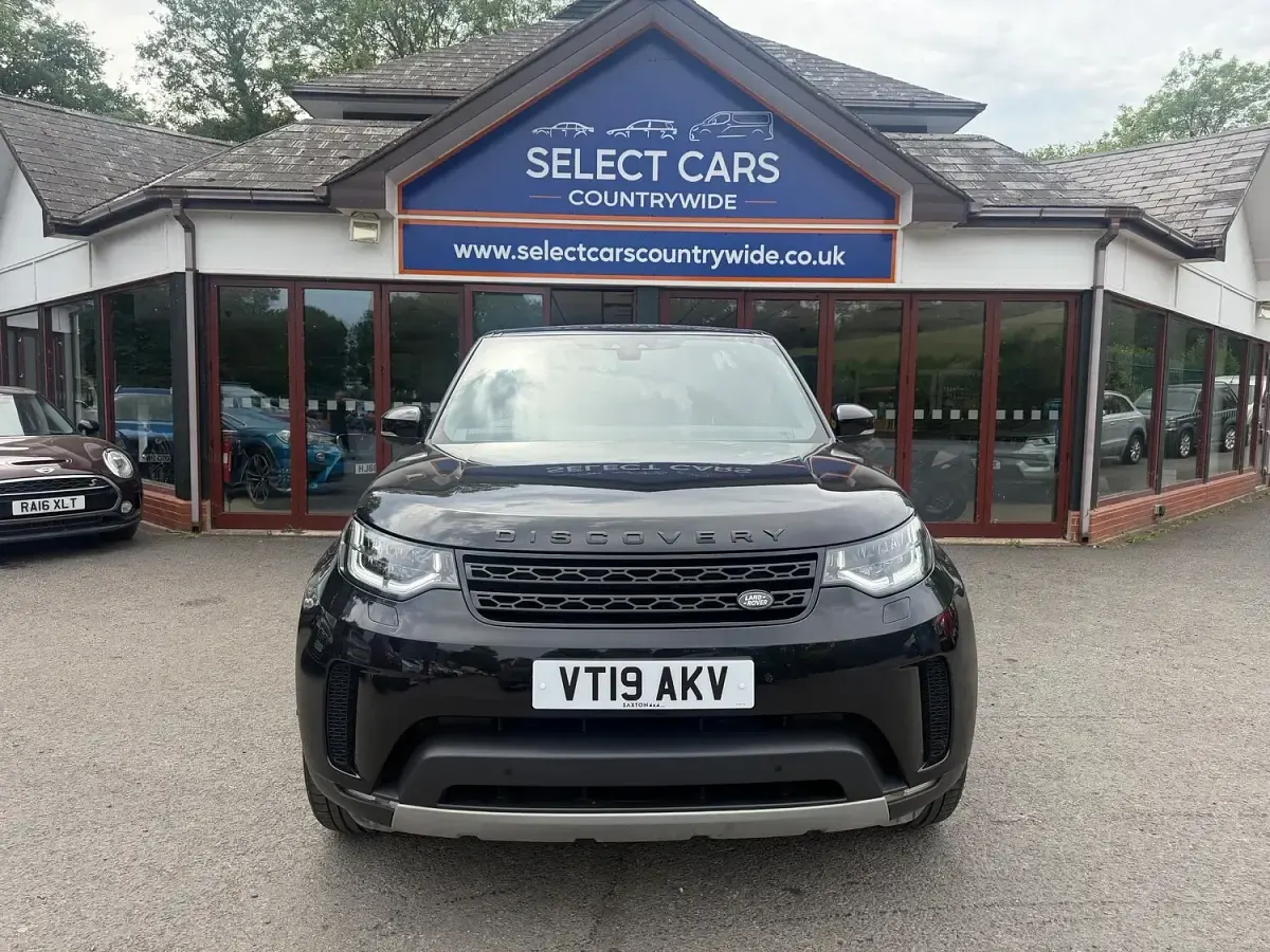 Used Land Rover Discovery 5 HSE 306 HP (225 kW) 2019 Black SUV