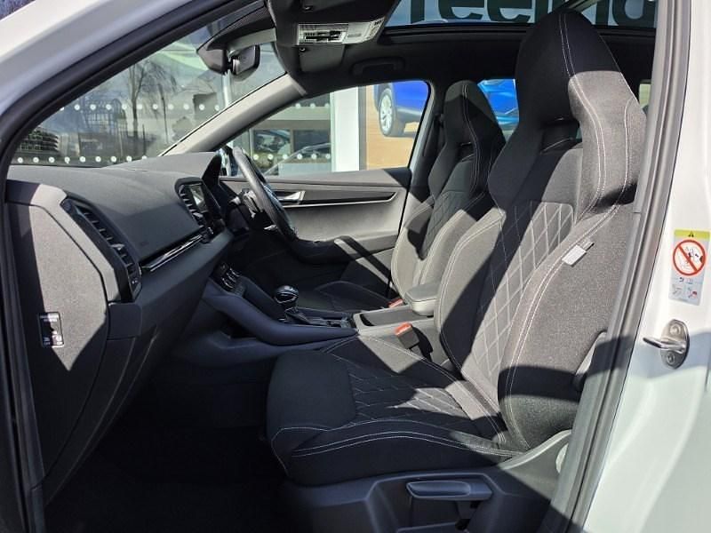 Used Skoda Karoq SportLine 150 HP (110 kW) 2023 White SUV