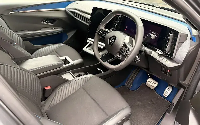 Used Renault Scenic E-Tech Esprit Alpine 160 kW (218 HP) 2025 Black SUV