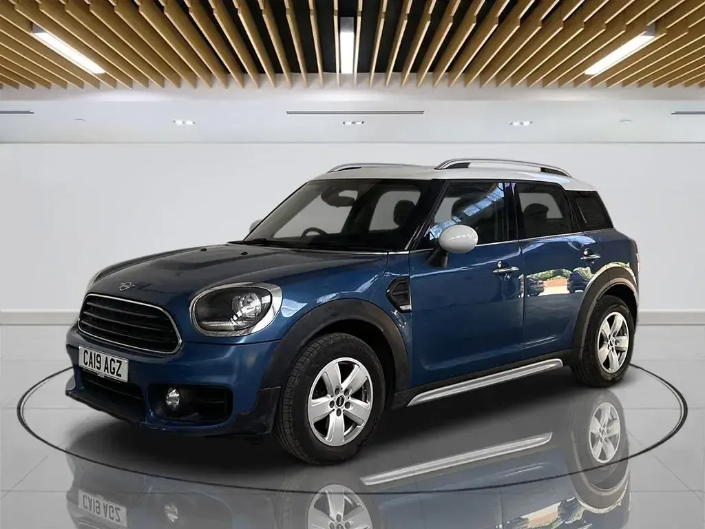 Used Mini Cooper Classic 136 HP (100 kW) 2019 Blue Hatchback