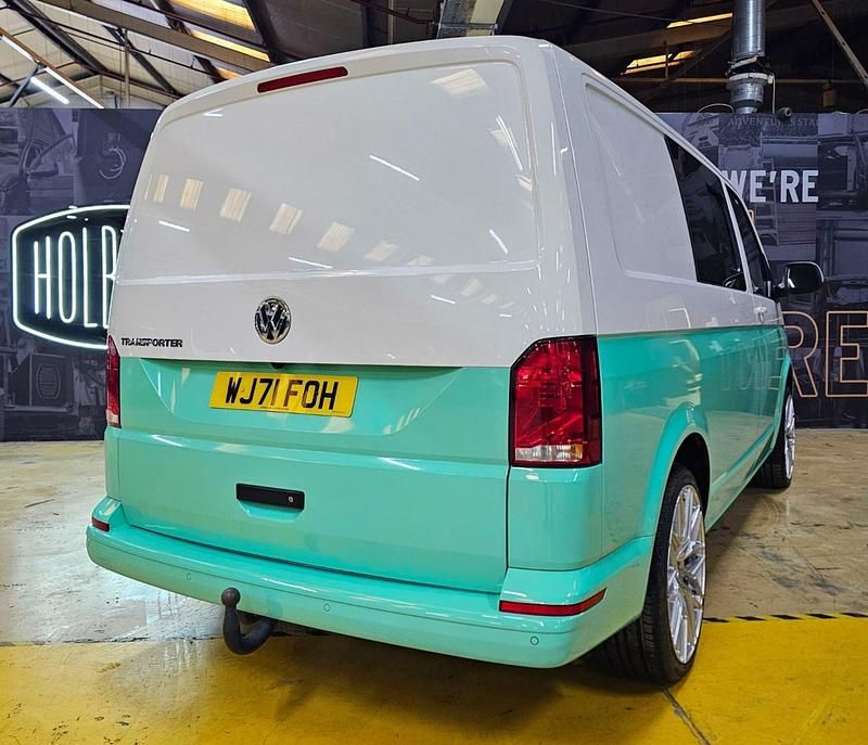 Used VW Transporter Highline 150 HP (110 kW) 2021 White Van