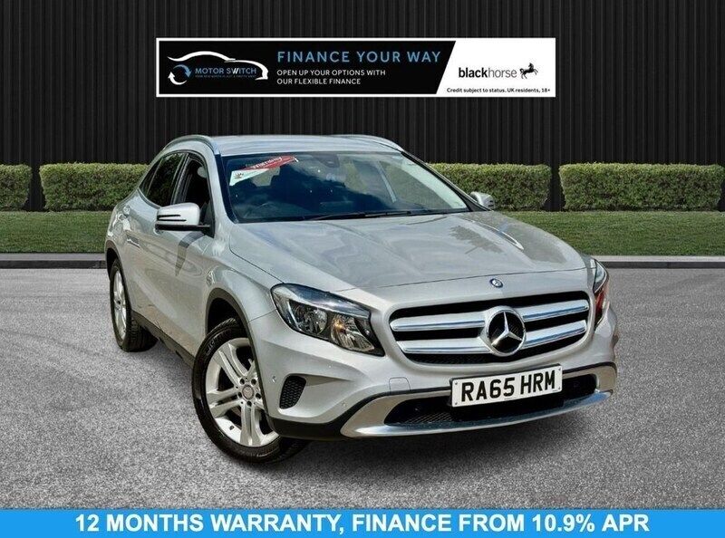 Silver Used 2015 Mercedes GLA200 Executive SUV | £9,995 (Fair price) - Image 1/3
