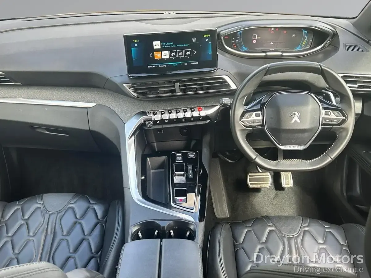 Used Peugeot 3008 Allure 300 HP (220 kW) 2024 Blue SUV