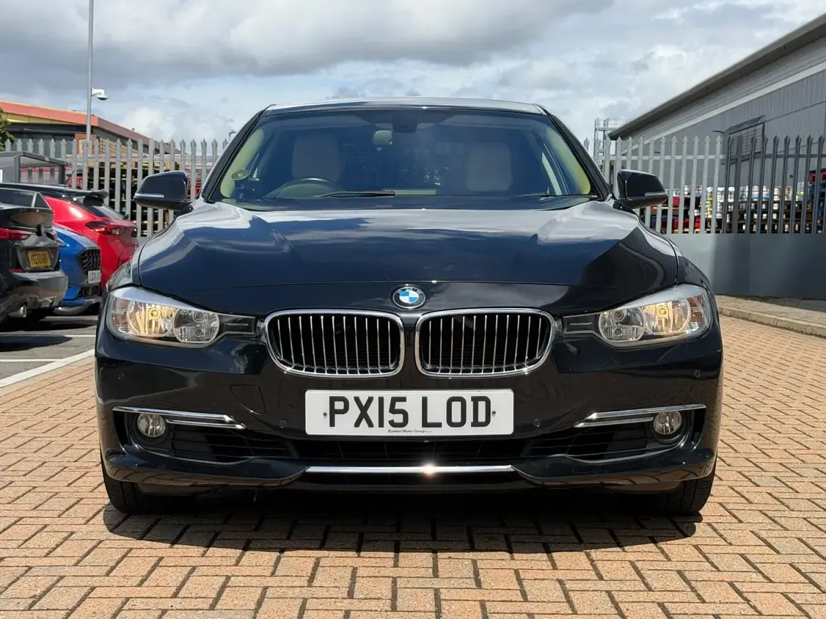 Used BMW 320 Luxury Line 2015 Black Sedan