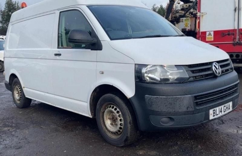White Used 2014 VW T5 Startline Van | £4,999 - Image 1/4