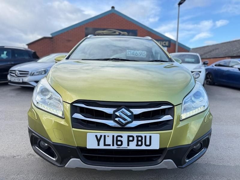Used Suzuki SX4 SZ-T 120 HP (88 kW) 2016 Green Hatchback