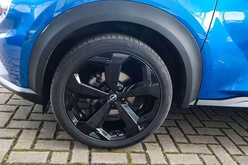 Used Nissan Juke Tekna 114 HP (83 kW) 2025 Blue SUV