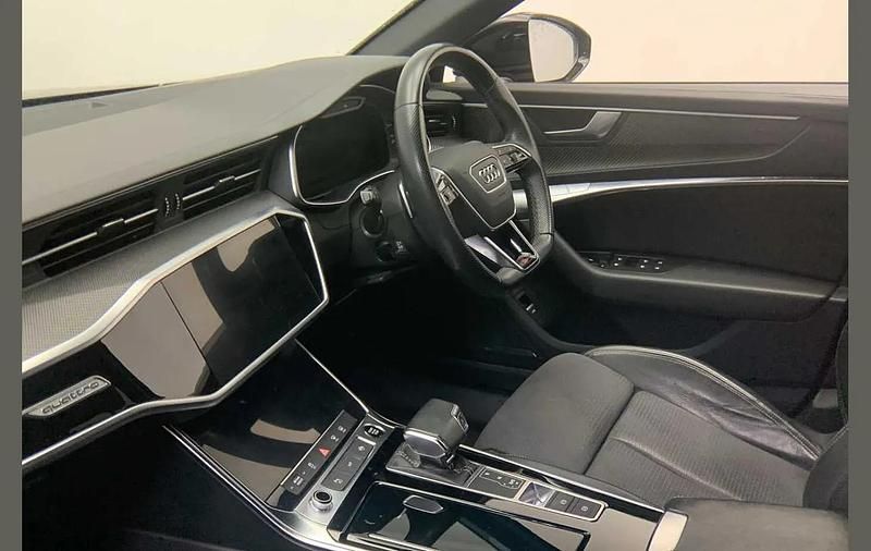 Used Audi A6 Black Edition 204 HP (150 kW) 2023 Black Sedan