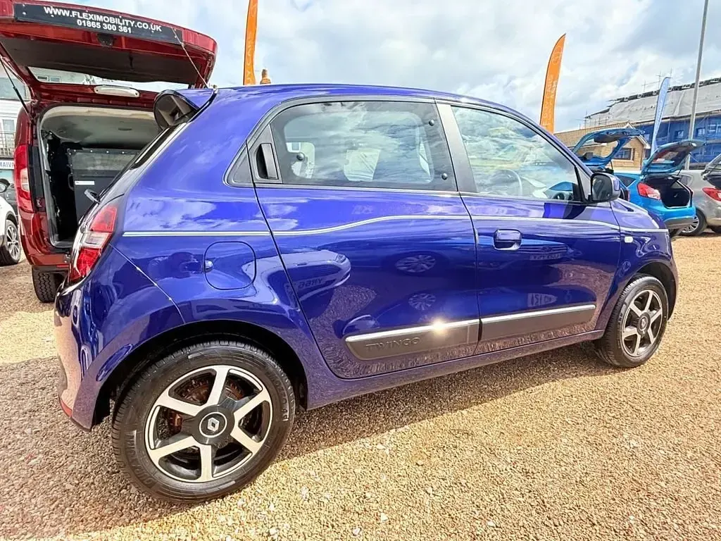 Begagnad Renault Twingo Dynamique 2017 Lila Halvkombi