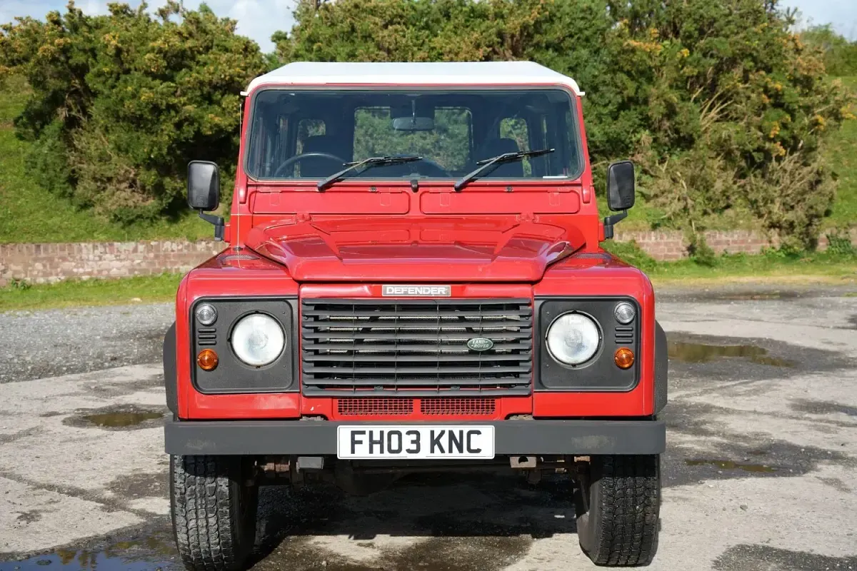 Used Land Rover Defender 2003 Red Estate