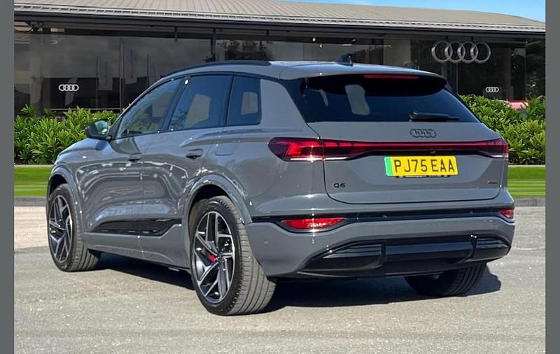 Used Audi Q6 e-tron Advanced 284 kW (387 HP) 2025 Grey SUV
