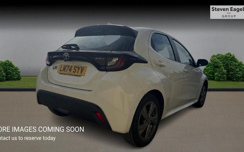 Used Toyota Yaris Hybrid 116 HP (85 kW) 2026 Hatchback