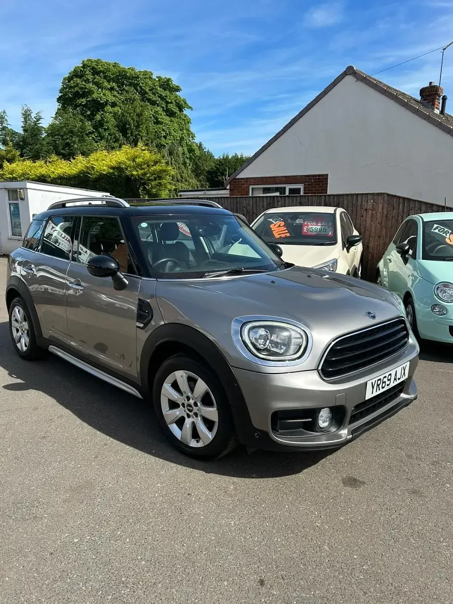 Used Mini Cooper D Chili 150 HP (110 kW) 2019 Silver Hatchback