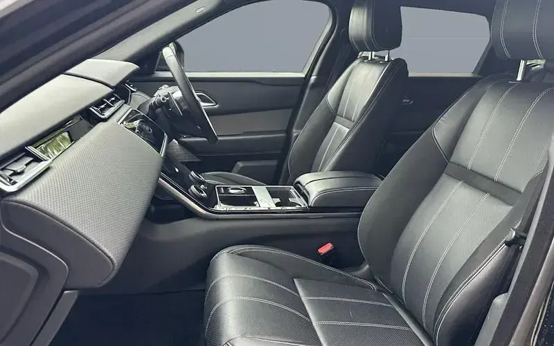 Second-hand Land Rover Range Rover Velar SE Dynamic 249 CP (183 kW) 2022 SUV
