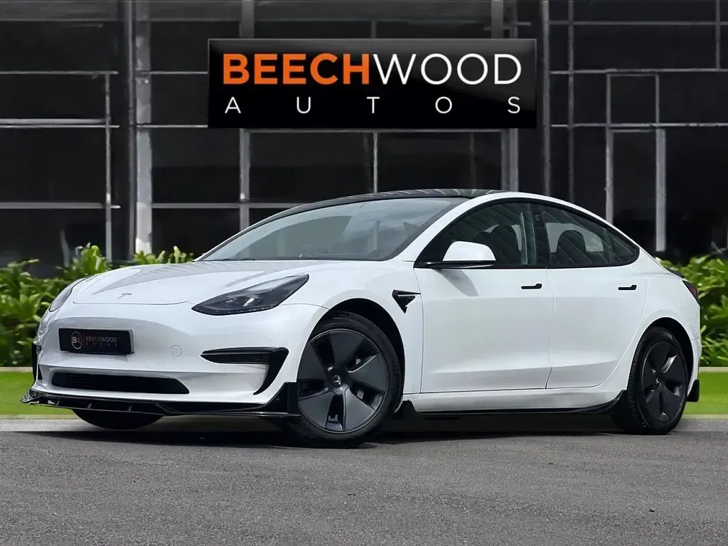Used Tesla Model 3 Long Range AWD 366 kW (498 HP) 2020 White Sedan