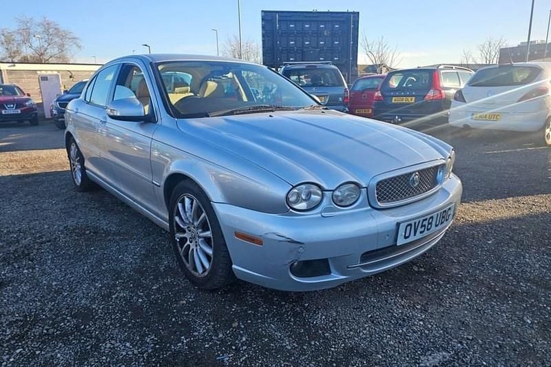 Silver Used 2009 Jaguar X-type SE Sedan | £1,995 (Super price) - Image 1/1