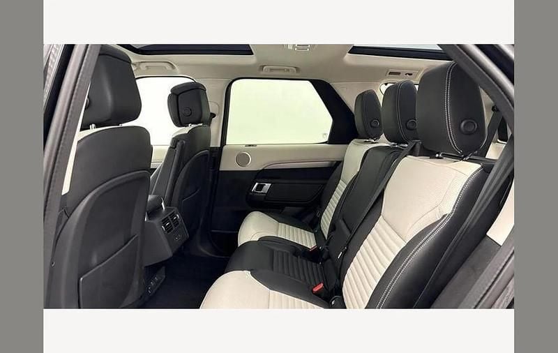 Used Land Rover Discovery 5 HSE Dynamic 344 HP (253 kW) 2024 Black SUV