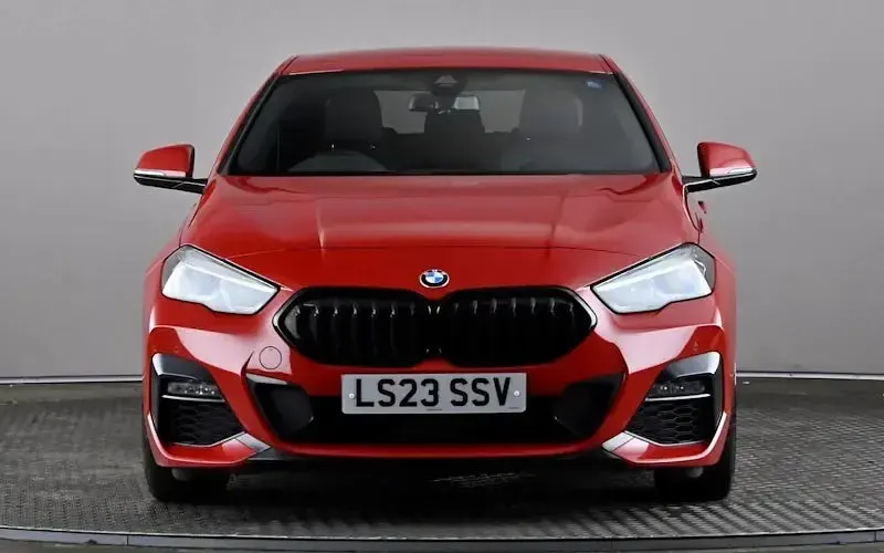 Usado BMW 220 M Sport 190 HP (139 kW) 2022 Vermelho Coupé