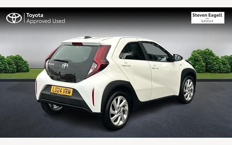 Used Toyota Aygo X PURE 72 HP (52 kW) 2025 SUV