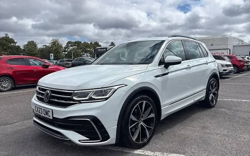 Used VW Tiguan R-line 150 HP (110 kW) 2023 White SUV