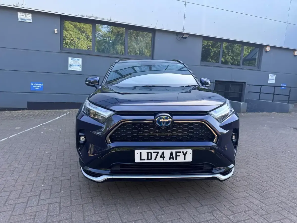Used Toyota RAV4 Design 2024 Blue SUV