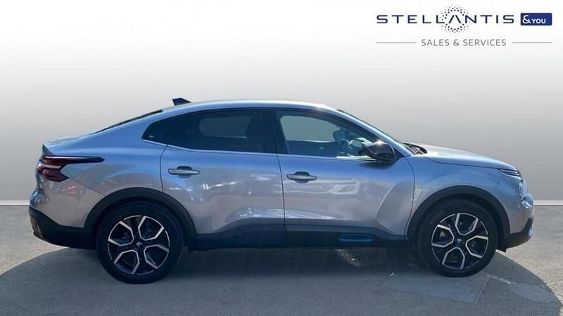 Grey Used 2023 Citroën e-C4 Shine SUV | £14,347 (Good price) - Image 1/4