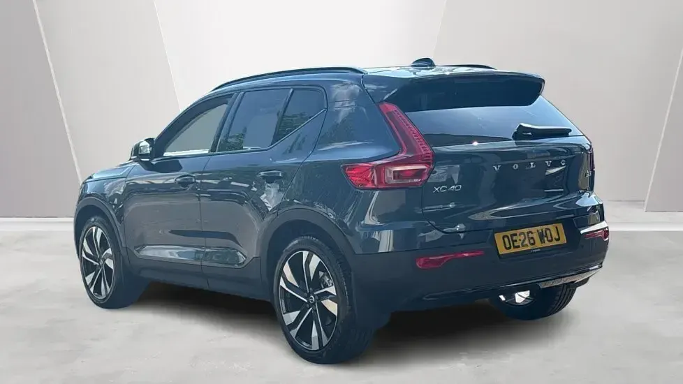 New Volvo XC40 Ultra 161 HP (118 kW) 2026 Blue SUV
