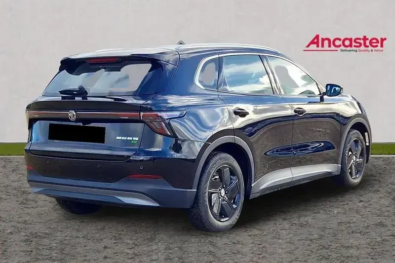 New MG MG5 EV SE 169 kW (231 HP) 2025 Black Estate