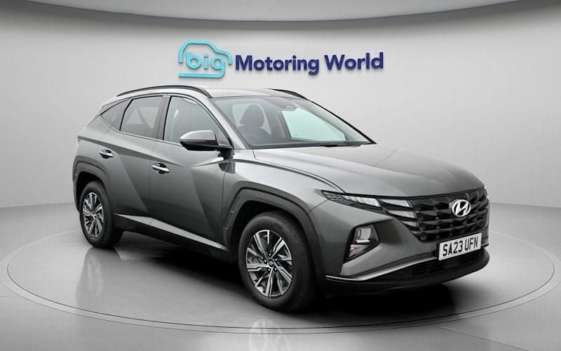 Gebraucht Hyundai Tucson SE 150 PS (110 kW) 2023 Grau SUV