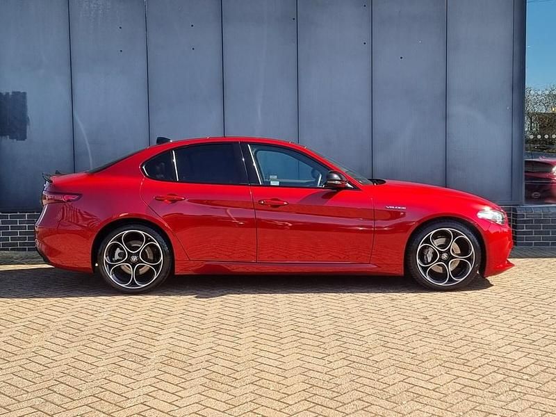 Used Alfa Romeo Giulia Saloon Veloce 2022 Red Sedan