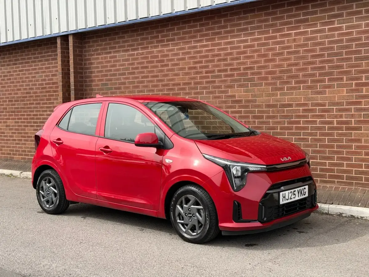 Second-hand Kia Picanto 2025 Roșu Hatchback