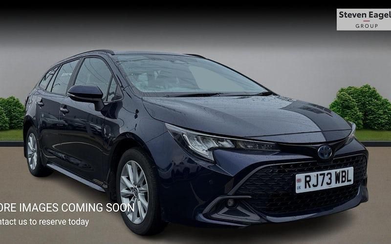 Used 2025 Toyota Corolla Estate | £22,238 (Good price) - Image 1/4