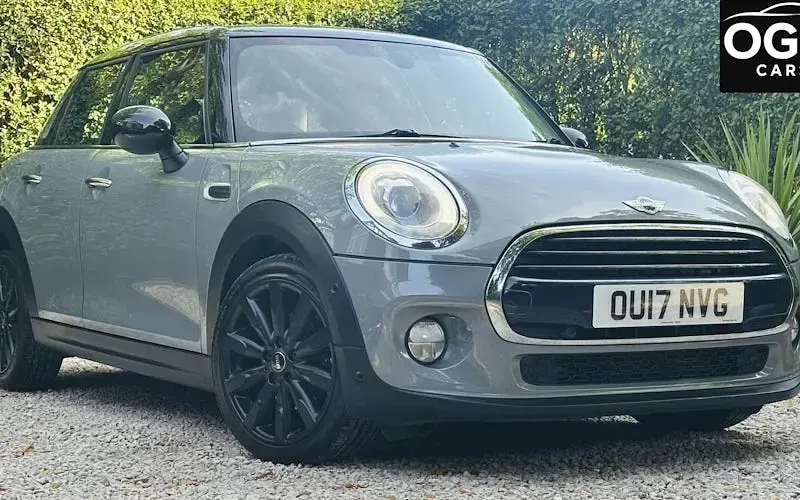 Used Mini Cooper Hatch 136 HP (100 kW) 2017 Hatchback
