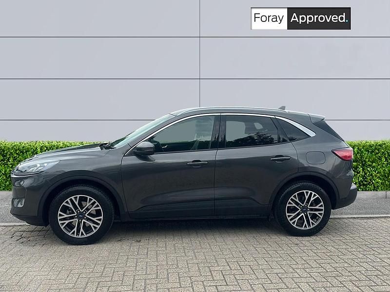 Used Ford Kuga Titanium 148 HP (108 kW) 2021 Grey SUV